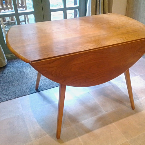 Ercol 384 drop leaf oval - ercol,