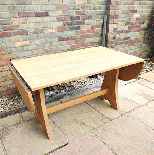 Solid oak wood - solid,