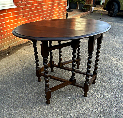 Oval oak drop leaf - drop,